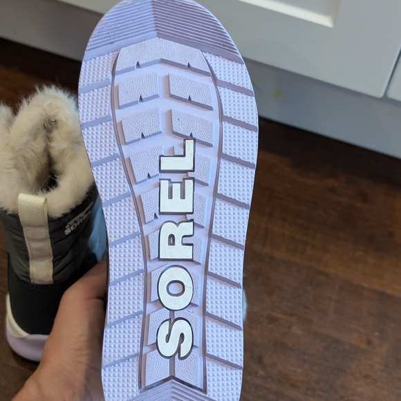 Kids Winter Boots - Gray and Purple